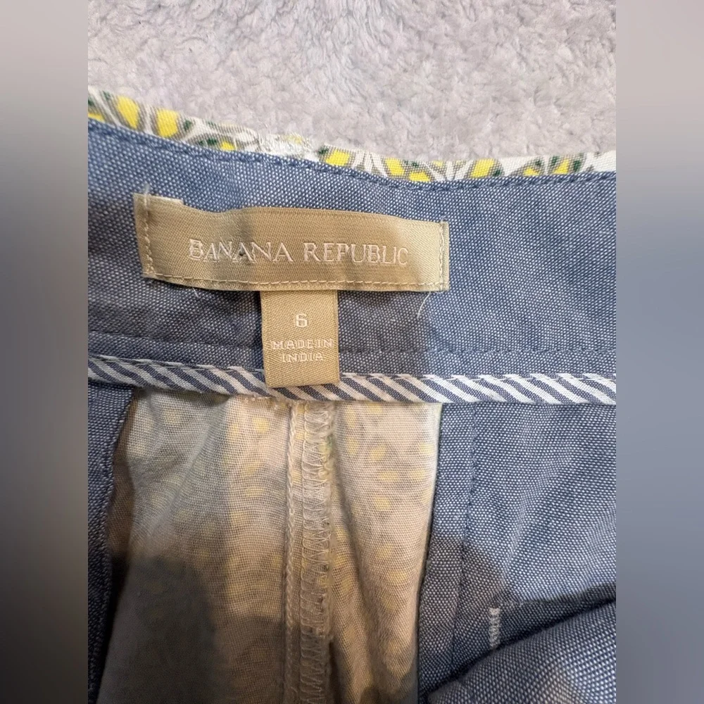 Banana Republic Circle Print‎ Green Yellow White Roll-Up Casual Shorts 6